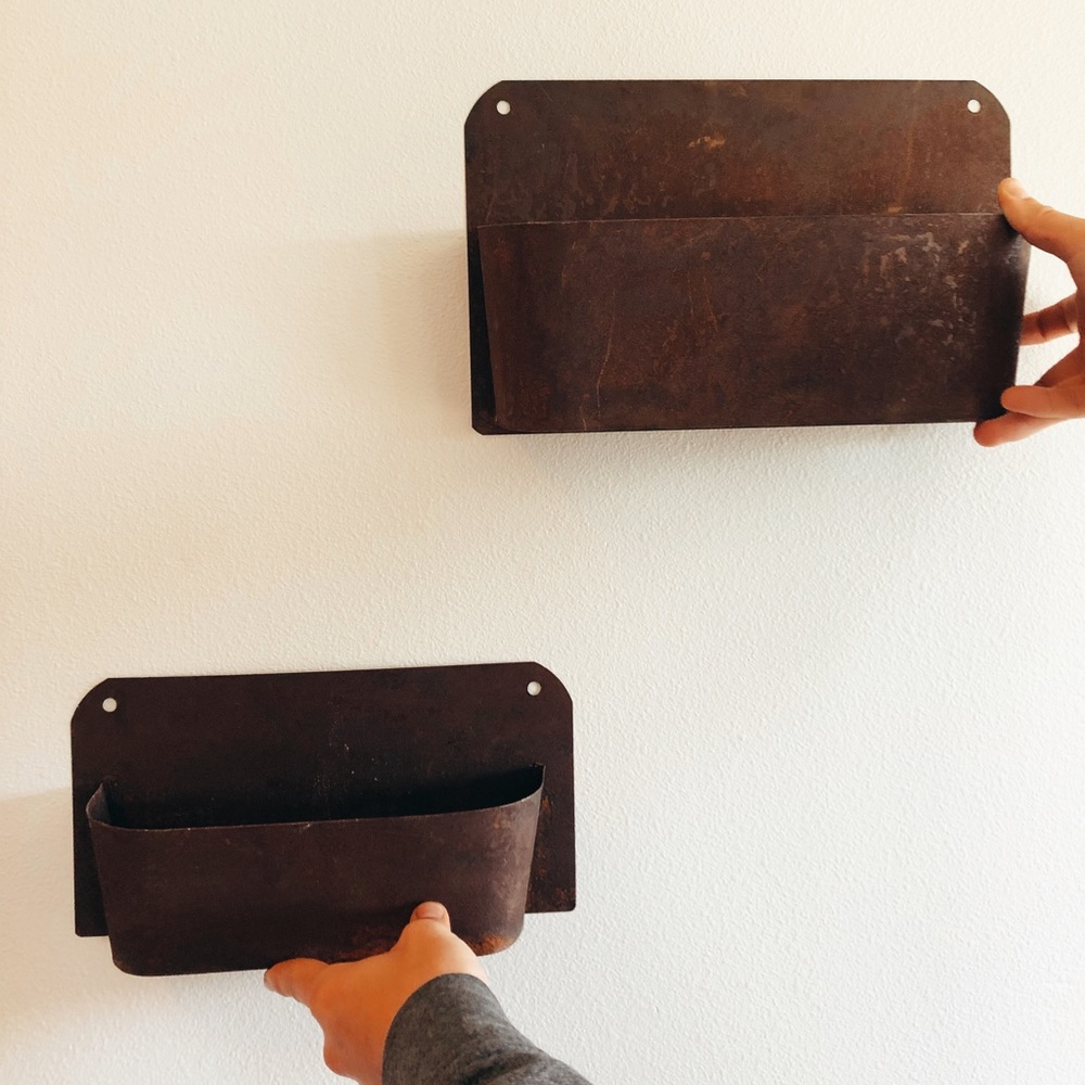 Set of 2 Rusted Metal Wall Planters